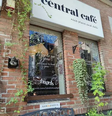 Central Café