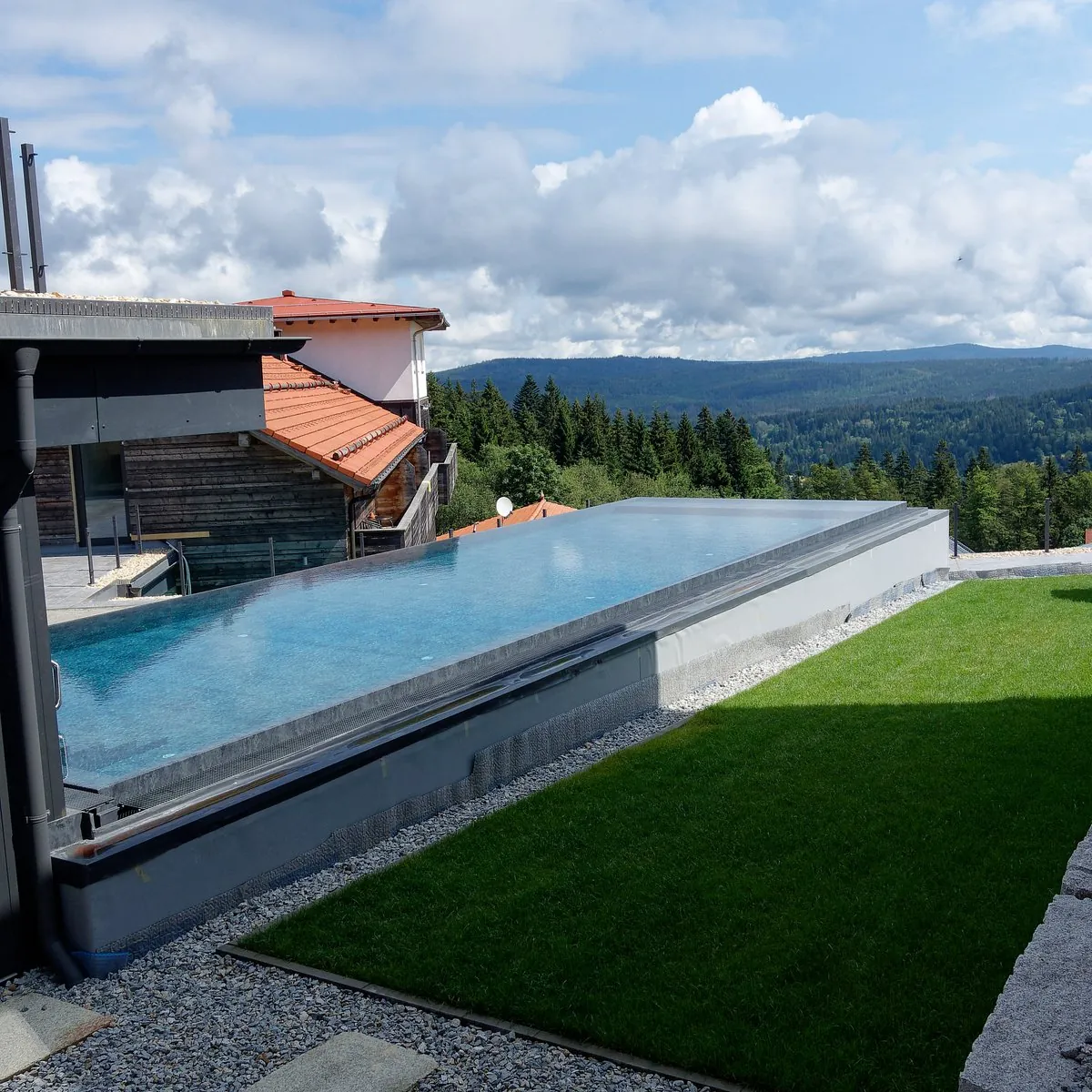 沃尔德克亨德雷索特酒店 (Hunderesort Waldeck) 提供宠物友好型酒店和寄宿服务 - Pforzheim