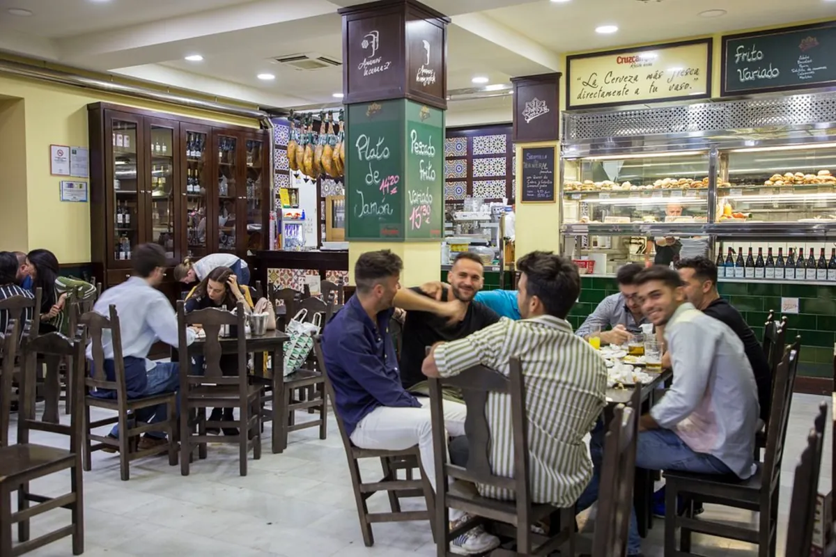 Cour de San Eloy Triana - Seville
