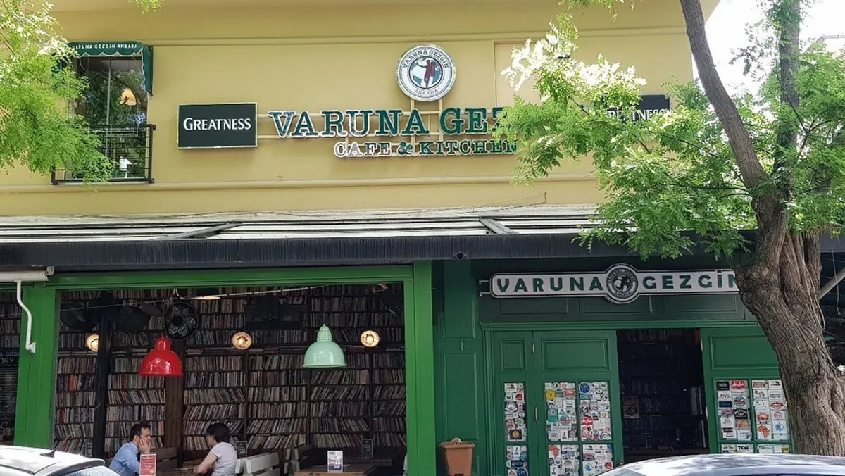 Varuna 旅行者咖啡馆 – Bahçelievler - Ankara