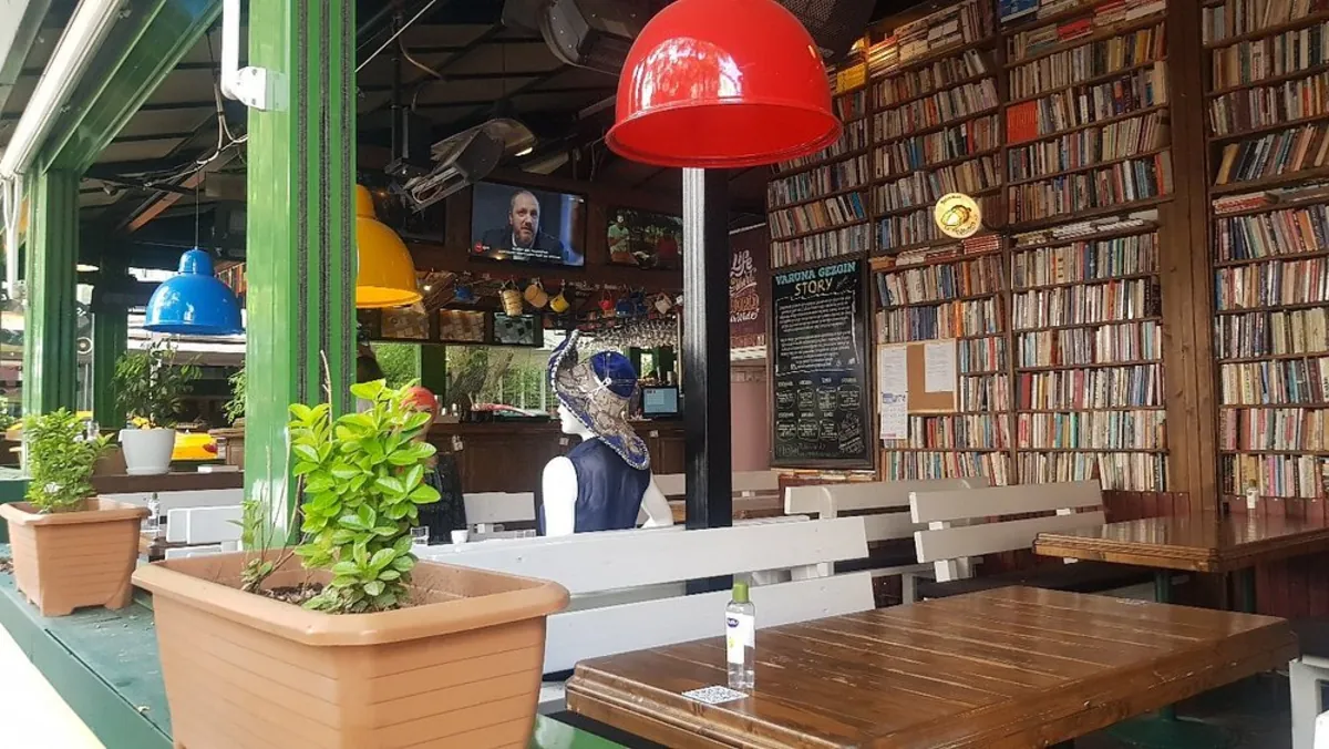 Varuna 旅行者咖啡馆 – Bahçelievler - Ankara