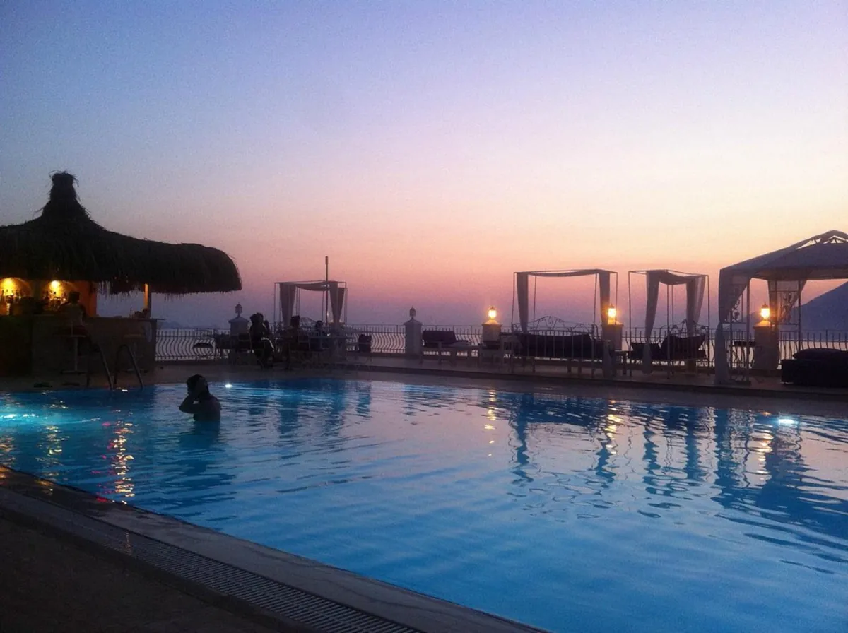 卢卡专属酒店 - Antalya