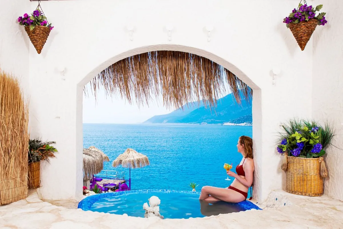 卢卡专属酒店 - Antalya