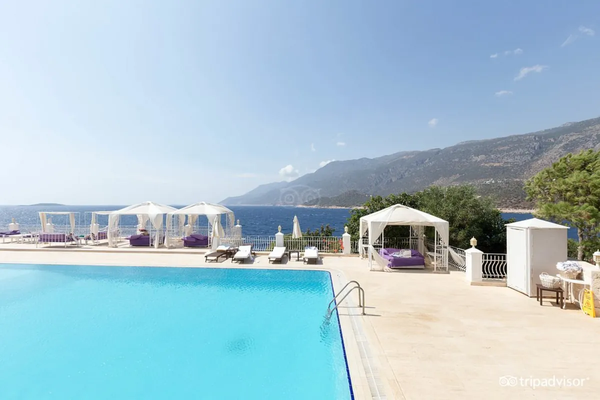 卢卡专属酒店 - Antalya