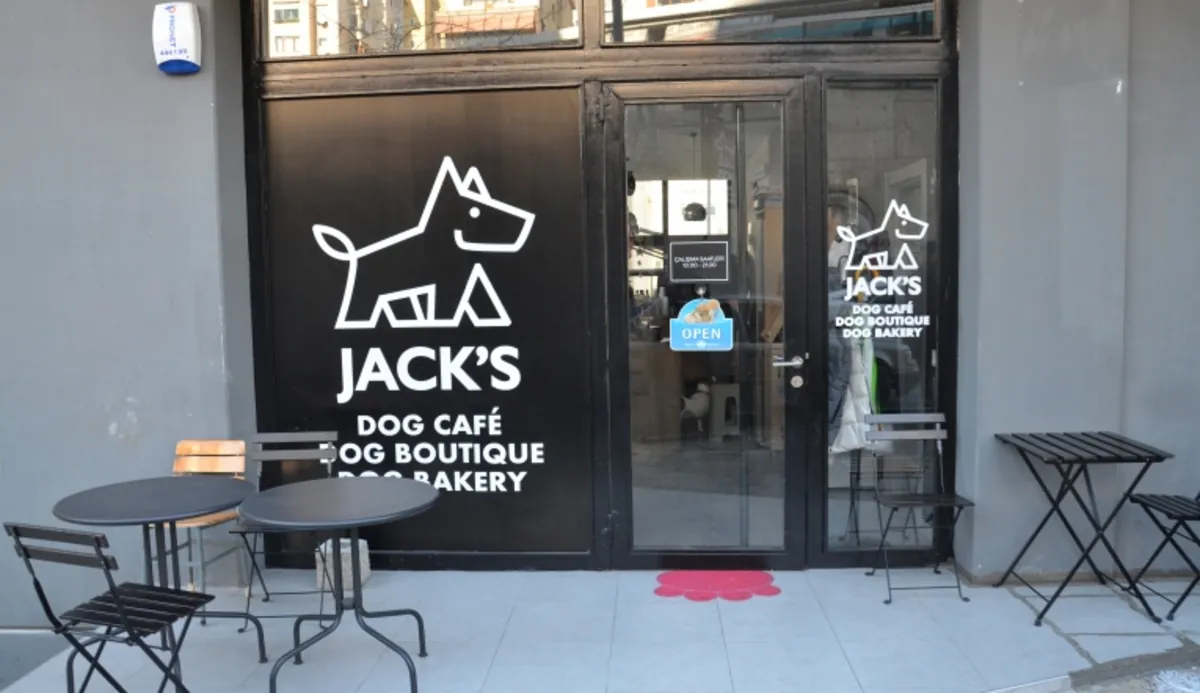 杰克的狗咖啡馆 - İstanbul