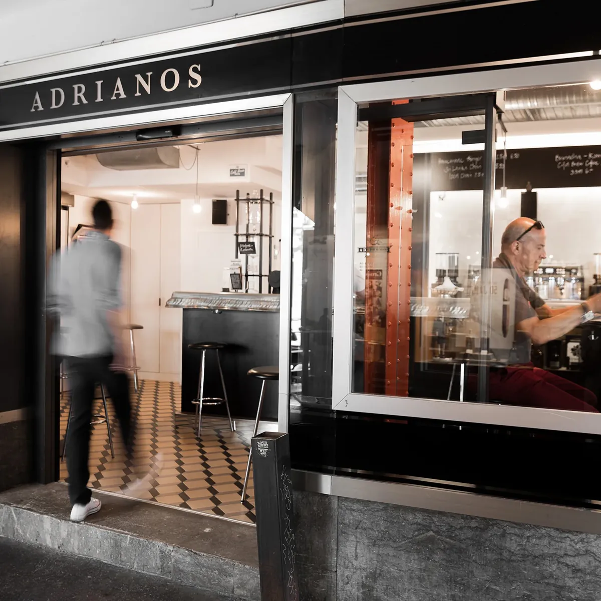 Adrianos Bar & Café - Bern