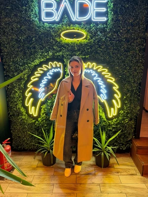 Özge yağmur Tanış